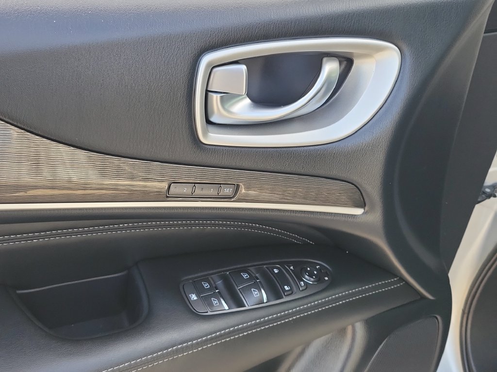 Used 2020 INFINITI QX60 Luxe FWD image 21