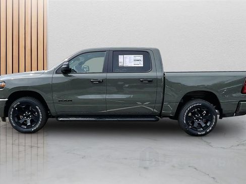 New 2026 RAM 1500 Express AWD/4WD image 5