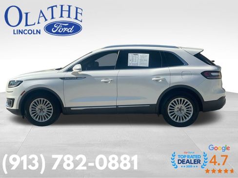 Certified 2019 Lincoln Nautilus Premier AWD/4WD image 2