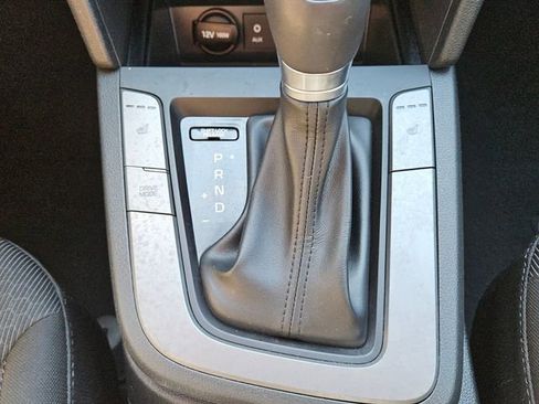 Used 2018 Hyundai Elantra Value Edition image 21