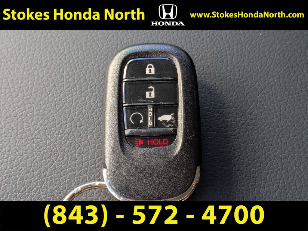 Used 2025 Honda Pilot EX-L image 32
