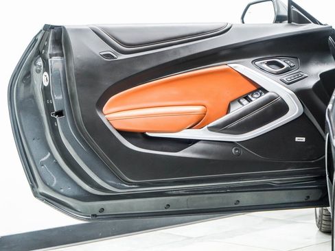 Used 2017 Chevrolet Camaro SS image 39