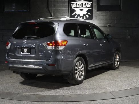Used 2014 Nissan Pathfinder SL w/ Cargo Package AWD/4WD image 6