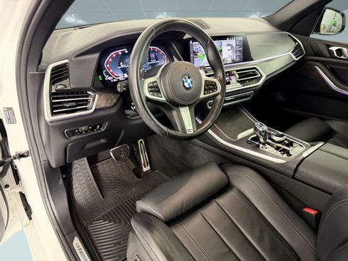 Used 2022 BMW X5 sDrive40i w/ M Sport Package RWD image 4