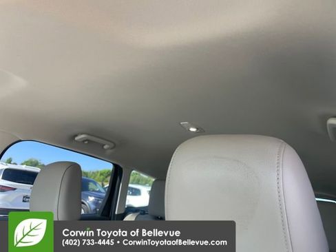 Used 2018 Ford Escape SEL AWD/4WD image 25