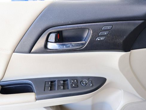 Used 2014 Honda Accord EX-L image 36