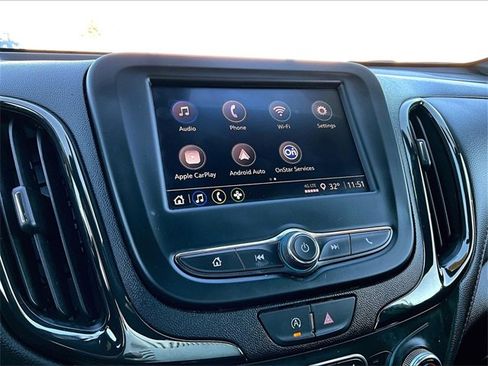 Used 2023 Chevrolet Equinox RS image 18