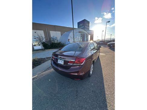 Used 2013 Honda Civic LX image 9