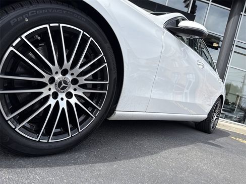 Certified 2022 Mercedes-Benz C 300 4MATIC Sedan image 13