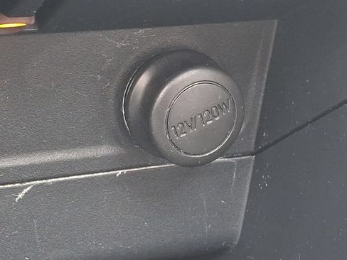 Used 2018 Subaru Forester 2.5i Premium AWD/4WD image 24