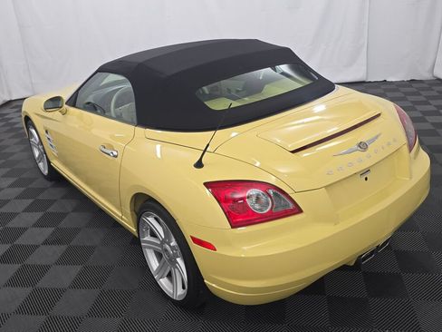 Used 2005 Chrysler Crossfire Limited RWD image 14