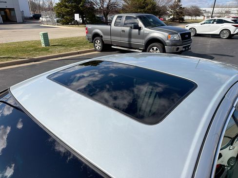 Used 2001 Chrysler LHS image 14