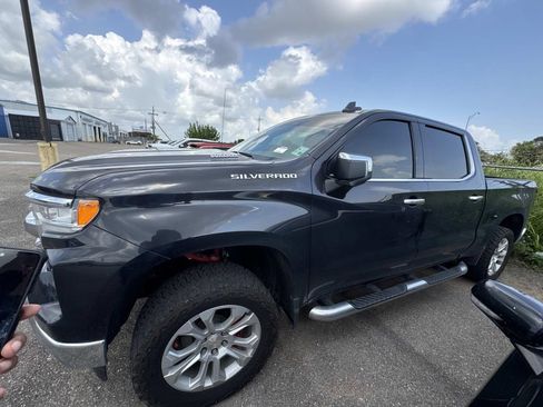 Used 2022 Chevrolet Silverado 1500 LTZ RWD image 6
