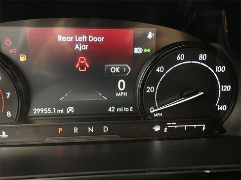 Used 2022 Lincoln Corsair AWD w/ Premium Package image 24