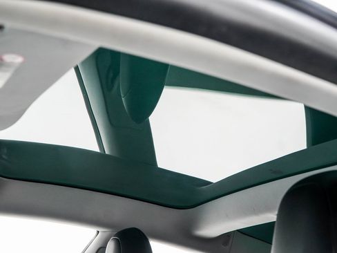 Used 2019 Tesla Model 3 Mid Range image 37