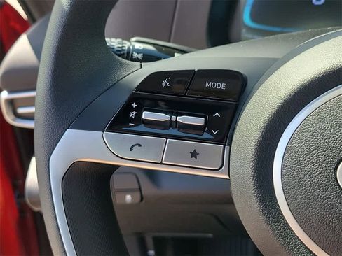 New 2025 Hyundai Elantra SE image 27