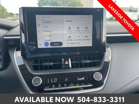 Used 2024 Toyota Corolla LE FWD image 29