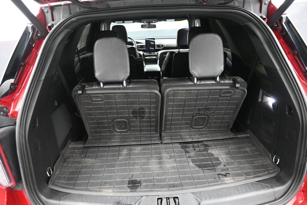 Used 2023 Ford Explorer ST w/ Equipment Group 401A AWD/4WD image 11