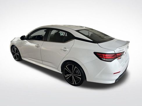 Certified 2023 Nissan Sentra SR FWD image 47