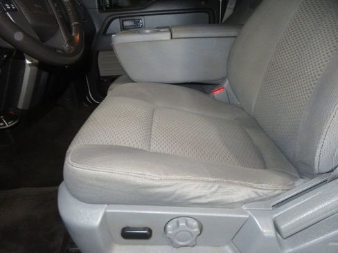 Used 2014 Ford F150 XLT w/ Equipment Group 301A Mid image 19