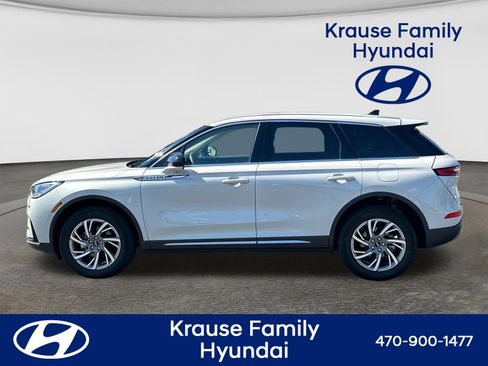 Used 2023 Lincoln Corsair FWD image 4