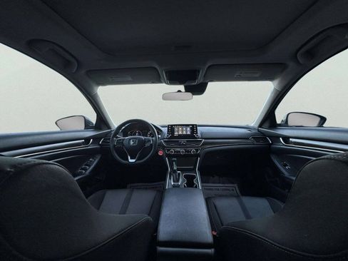 Used 2020 Honda Accord EX image 21