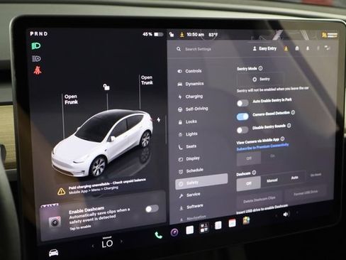 Used 2023 Tesla Model Y AWD image 31