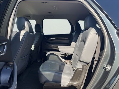 Used 2020 Buick Enclave Premium w/ Surround and Sites Package image 33