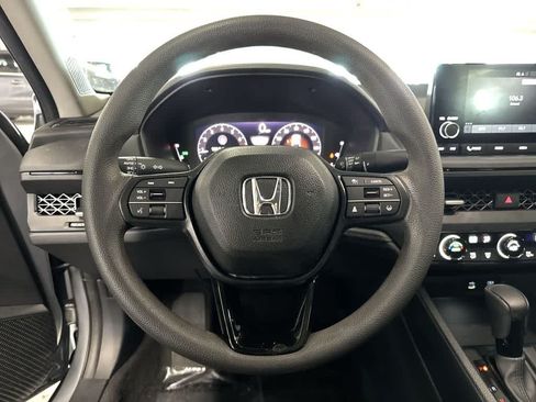 Used 2024 Honda Accord EX image 14