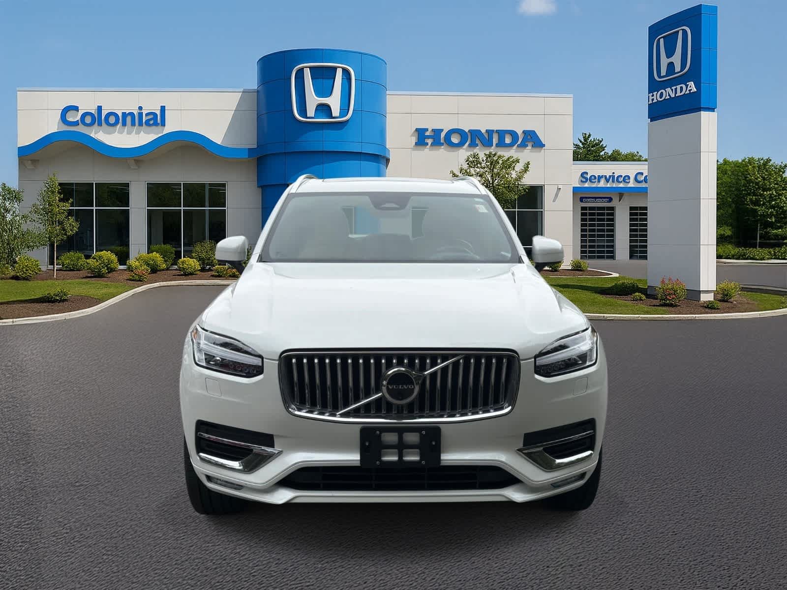 Used 2025 Volvo XC90 B6 Ultra w/ Protection Package Premier AWD/4WD image 36