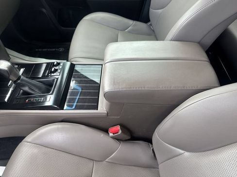 Used 2021 Lexus GX 460 Premium w/ Premium Package AWD/4WD image 22