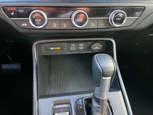 Certified 2025 Honda CR-V Sport image 18