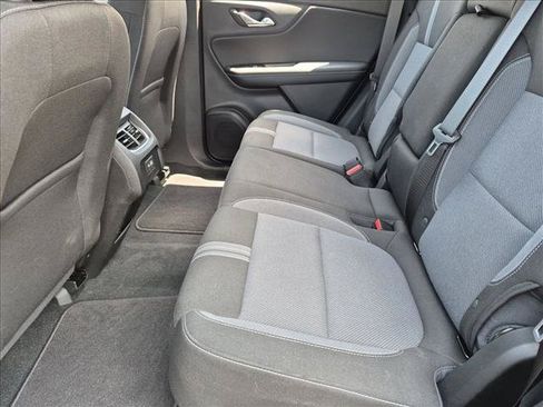 Used 2024 Chevrolet Blazer LT FWD image 16