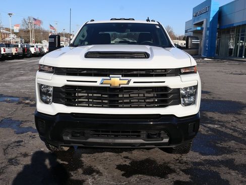 Used 2024 Chevrolet Silverado 2500 Custom w/ Custom Convenience Package image 27