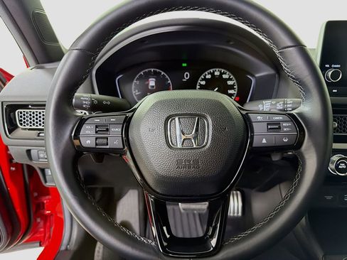 Used 2025 Honda Civic Sport image 14