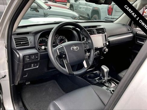 Used 2024 Toyota 4Runner TRD Off-Road Premium w/ Moonroof Package image 16