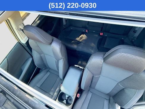 New 2025 Subaru Outback Premium image 27