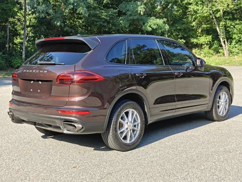 Used 2016 Porsche Cayenne AWD/4WD image 3