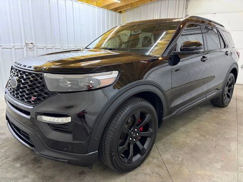 Used 2020 Ford Explorer ST w/ ST Street Pack AWD/4WD image 3