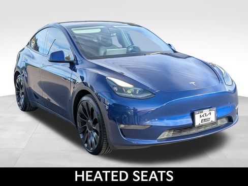 Used 2023 Tesla Model Y Performance image 5