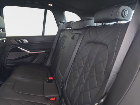 New 2026 BMW X5 sDrive40i w/ M Sport Package image 9