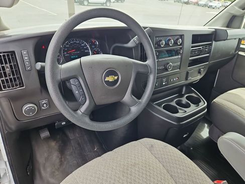 Used 2023 Chevrolet Express 3500 LS RWD image 13