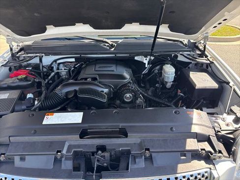 Used 2012 GMC Yukon XL Denali AWD/4WD image 18