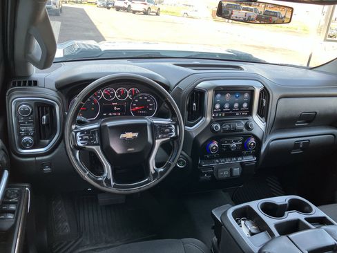 Used 2023 Chevrolet Silverado 2500 LT w/ Convenience Package image 14