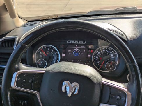 Used 2020 RAM 1500 Laramie image 22