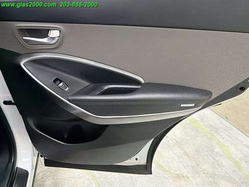 Used 2018 Hyundai Santa Fe Sport FWD image 30
