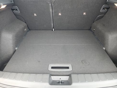 Used 2026 Nissan Kicks SV w/ SV Premium Package FWD image 32