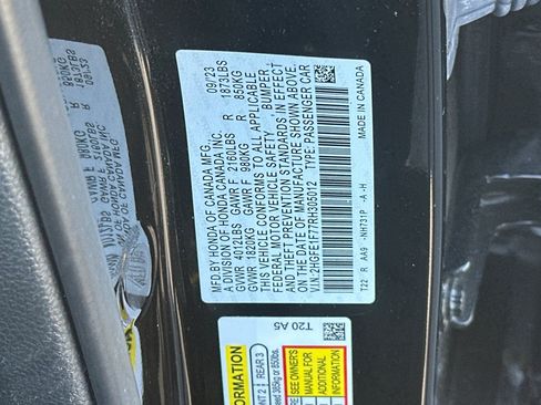 Used 2024 Honda Civic EX image 29