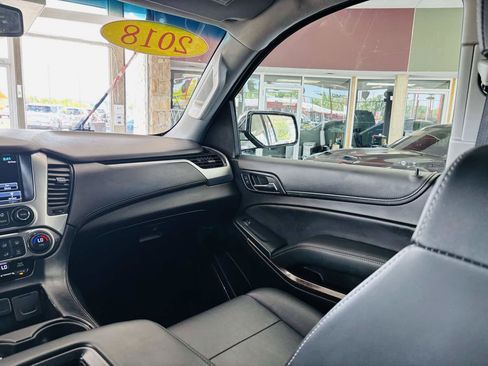 Used 2018 Chevrolet Tahoe 4WD image 38