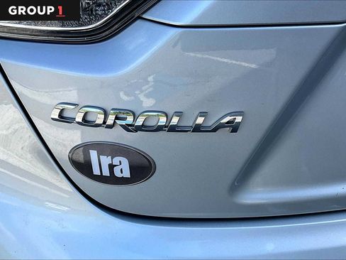 Used 2021 Toyota Corolla LE FWD image 31